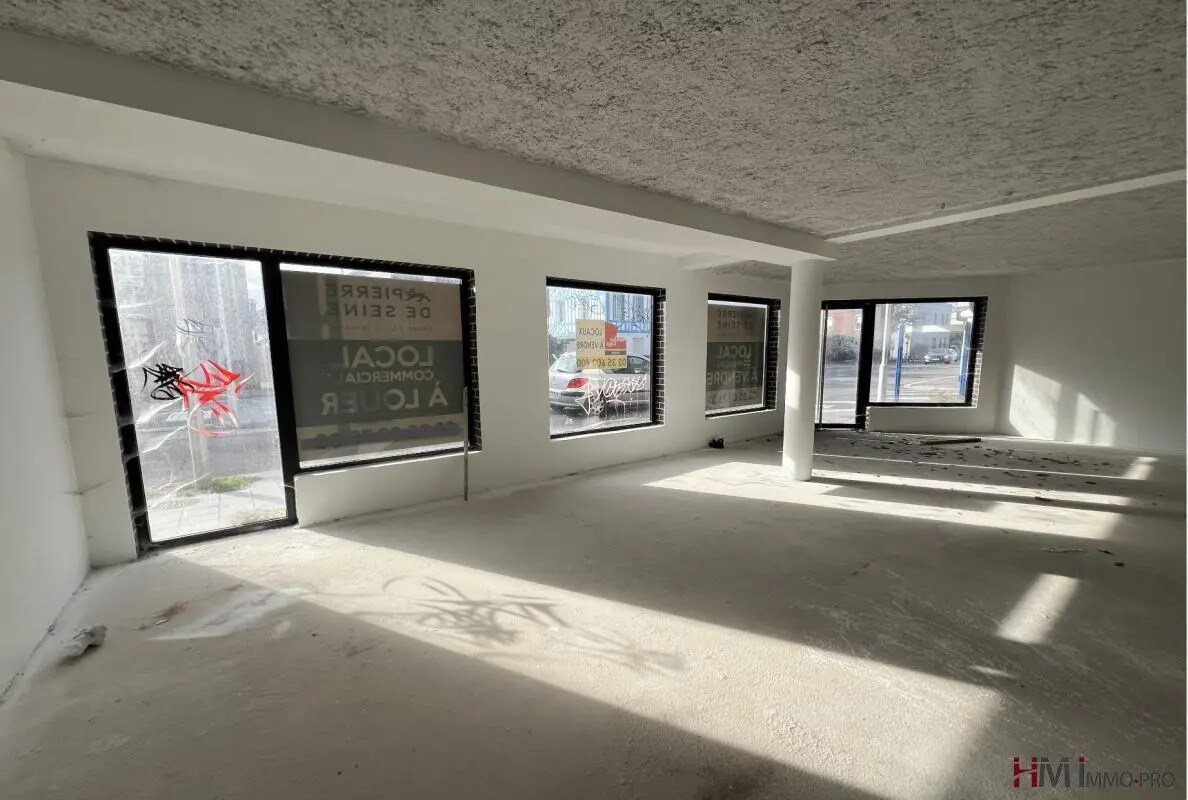 Local commercial dans Déville-lès-Rouen à vendre Photo intérieure– Image 1 sur 6