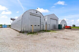 Plus de détails pour 31000 W Frontage Rd, Farmersville, IL - Industriel/Logistique à vendre