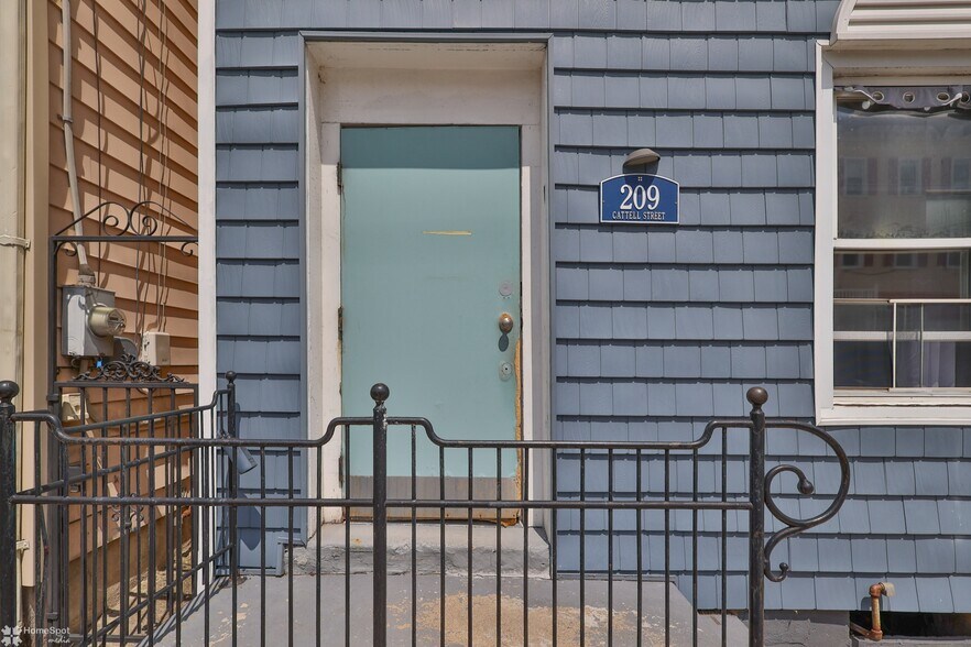 209 Cattell St, Easton, PA à vendre - Photo de l’immeuble – Image 1 sur 71
