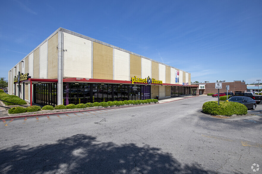 9118-9174 Parkway E, Birmingham, AL à louer - Photo de l’immeuble – Image 1 sur 7