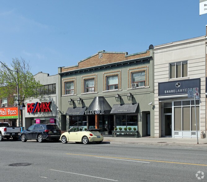 3438-3440 Yonge St, Toronto, ON à louer - Photo de l’immeuble – Image 3 sur 18