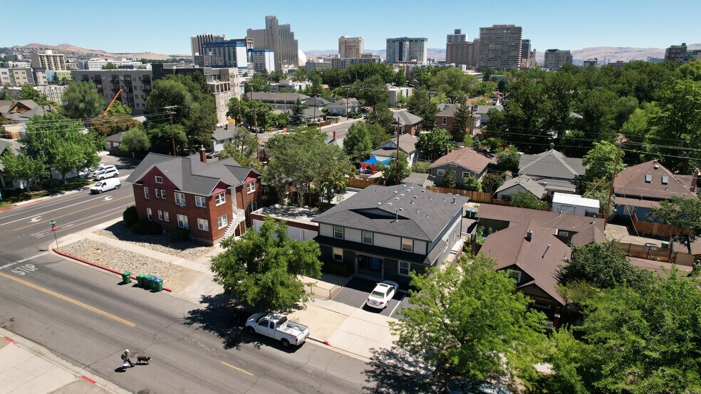 80 Vine St, Reno, NV à vendre - Photo de l’immeuble – Image 2 sur 22