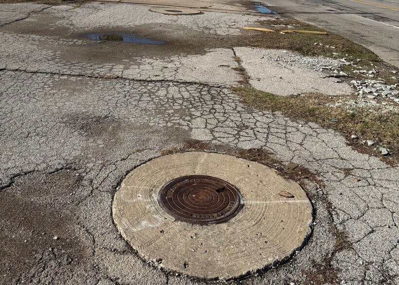 4310 Pine Street St, Tulsa, OK à vendre - Photo de l’immeuble – Image 3 sur 4