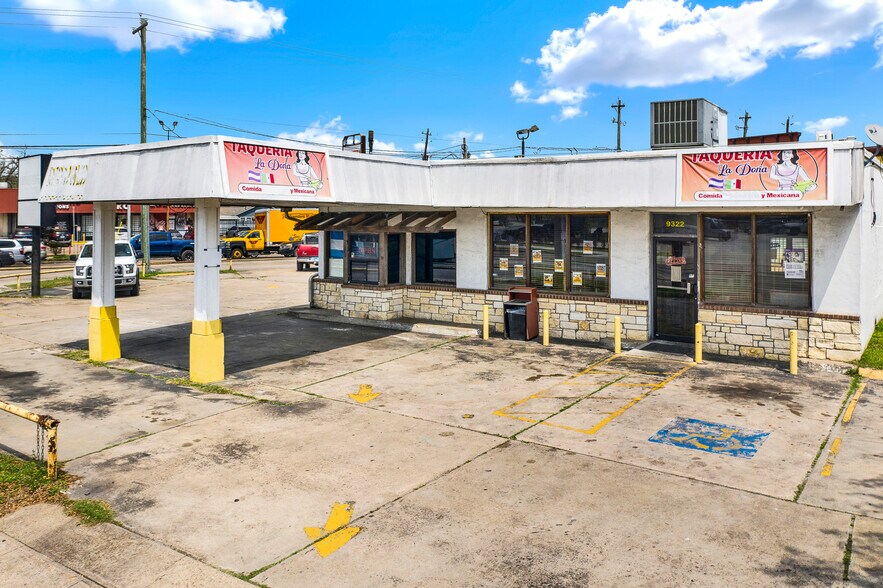 9322 Fulton St, Houston, TX à vendre - Photo de l’immeuble – Image 3 sur 10