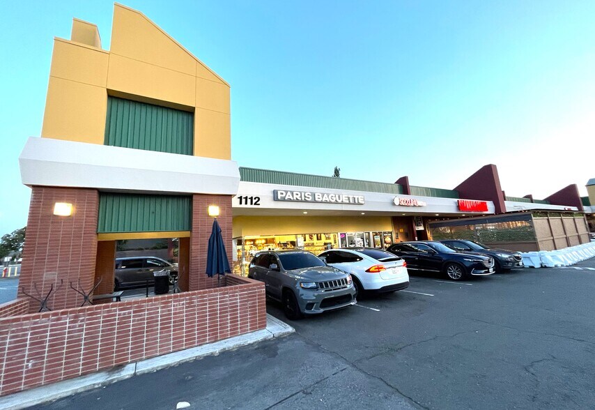 1114-1130 Branham Ln, San Jose, CA à louer - Photo de l’immeuble – Image 2 sur 28