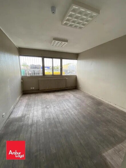 Local commercial dans Mainvilliers à louer - Photo intérieure – Image 3 sur 5