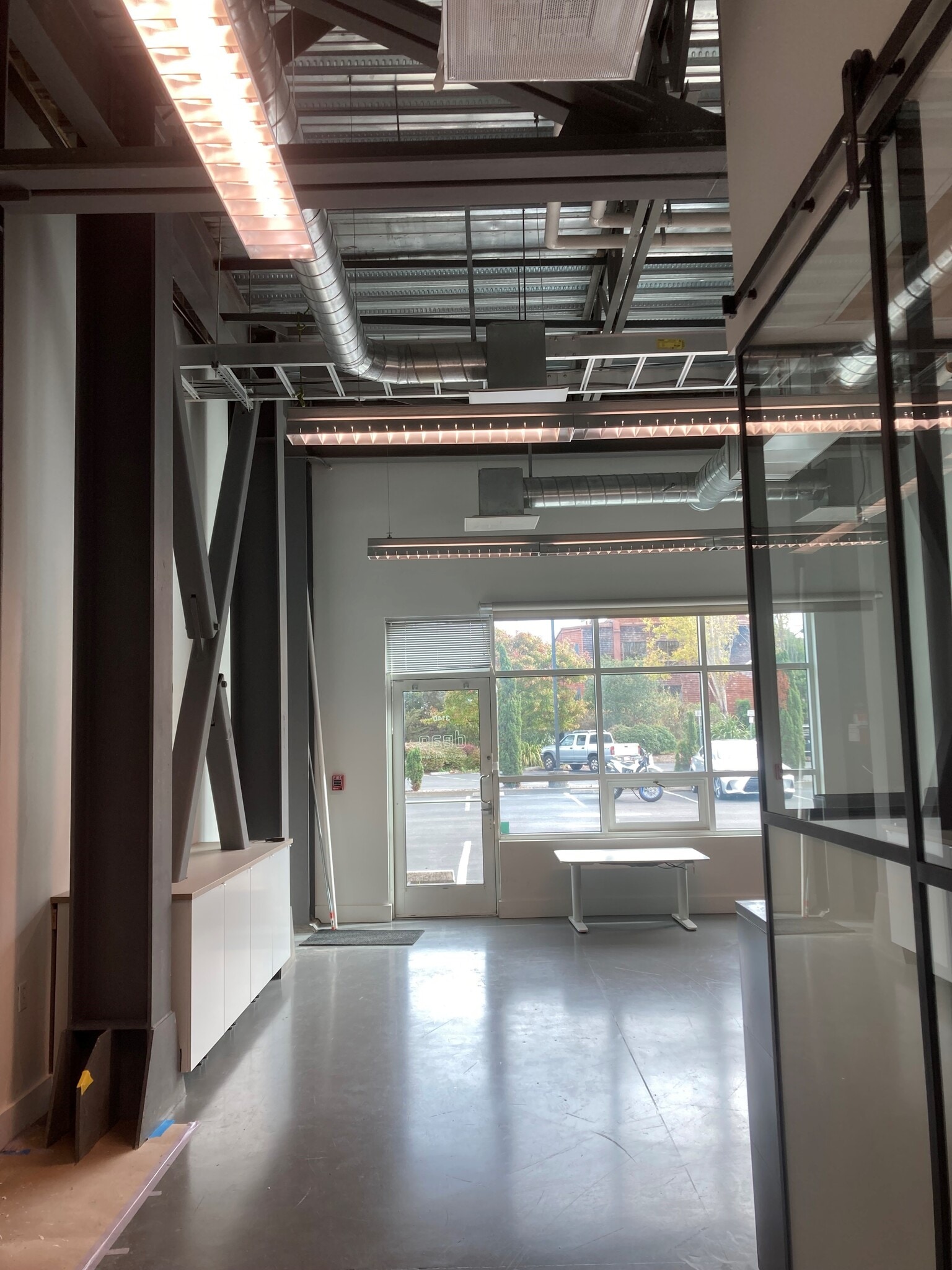 30 Liberty Ship Way, Sausalito, CA à louer Photo intérieure– Image 1 sur 3