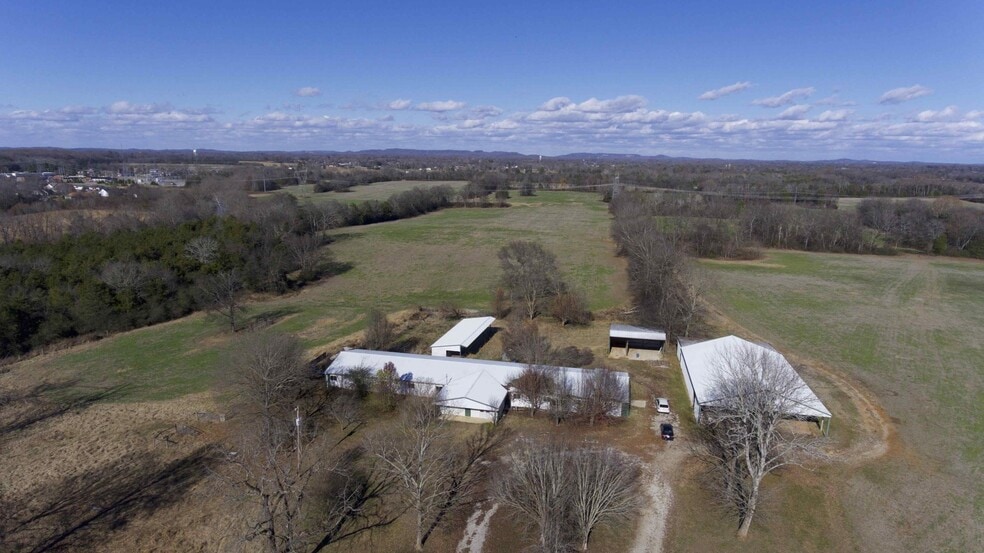 2406 Highway 270, Chapel Hill, TN à vendre - Photo principale – Image 1 sur 7