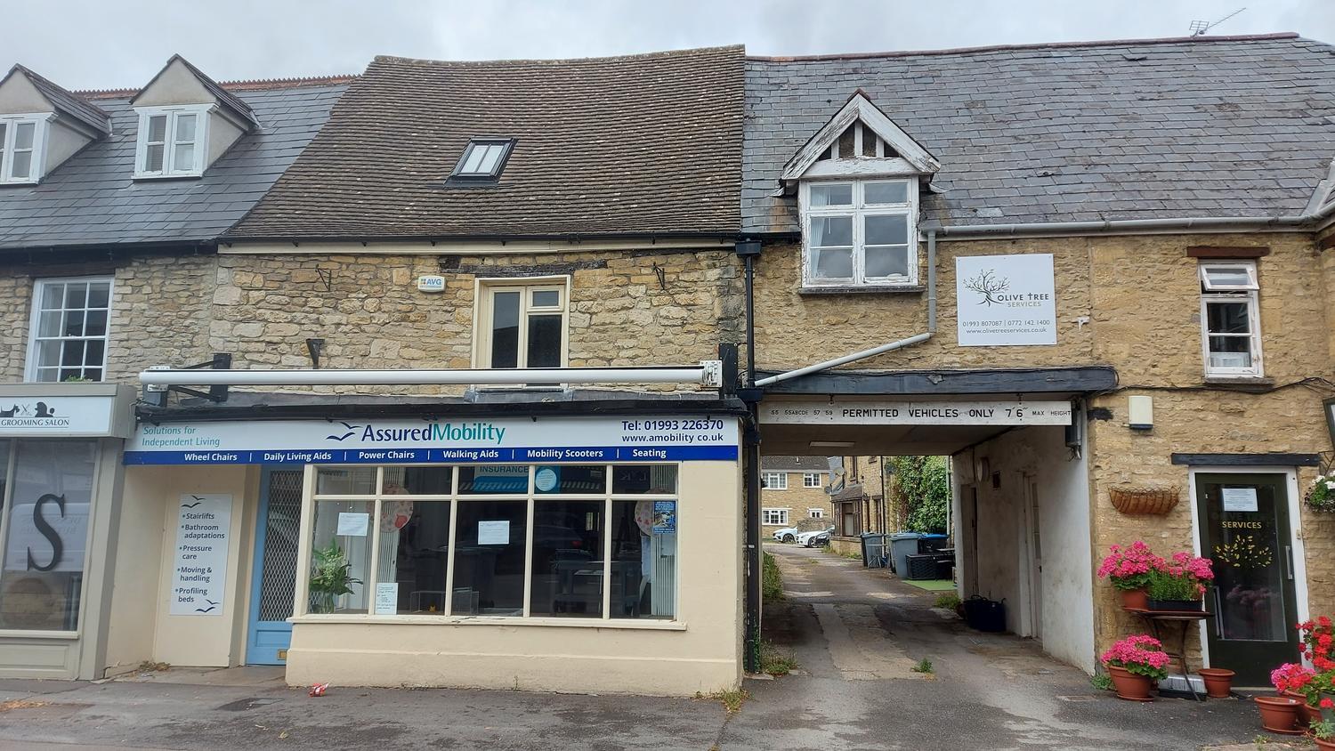 53 High St, Witney à louer Photo principale– Image 1 sur 9