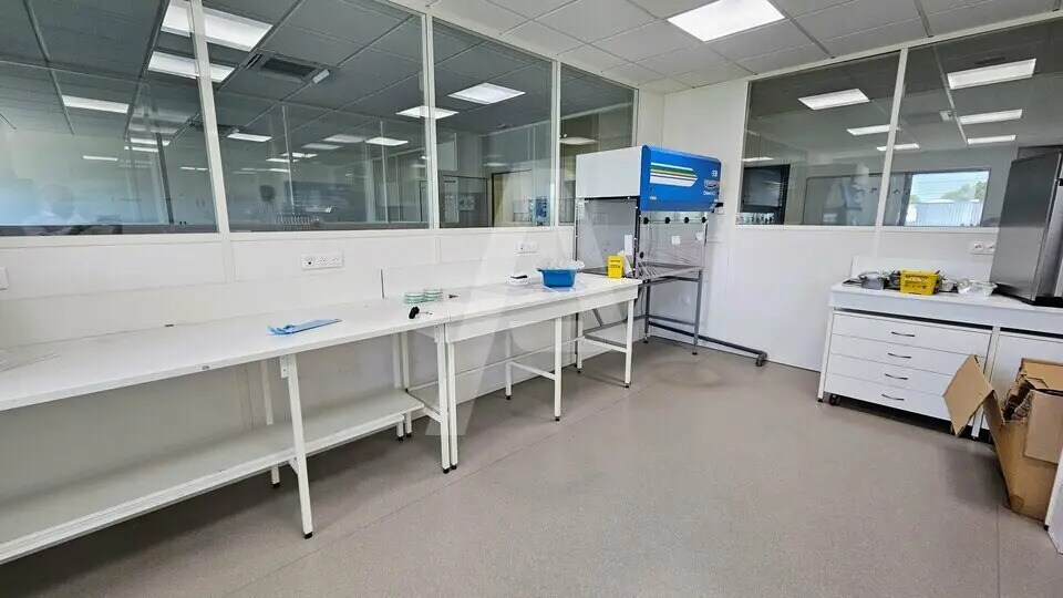 Bureau dans Palaiseau à vendre - Photo de l’immeuble – Image 3 sur 7