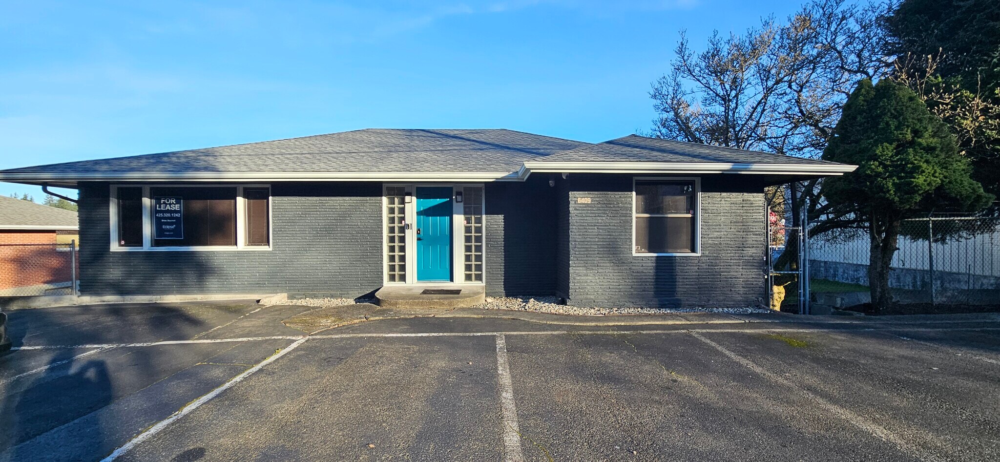 6409 Fleming St, Everett, WA à louer Photo principale– Image 1 sur 10