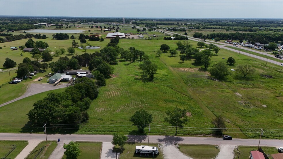 13167 US-82, Whitesboro, TX à vendre - Photo de l’immeuble – Image 3 sur 16