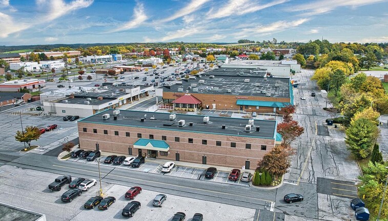 505-601 Jermor Ln, Westminster, MD à louer - Photo de l’immeuble – Image 1 sur 49
