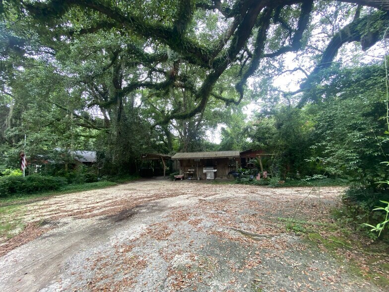 306 E Doty Ave, Summerville, SC à vendre - Photo de l’immeuble – Image 2 sur 12