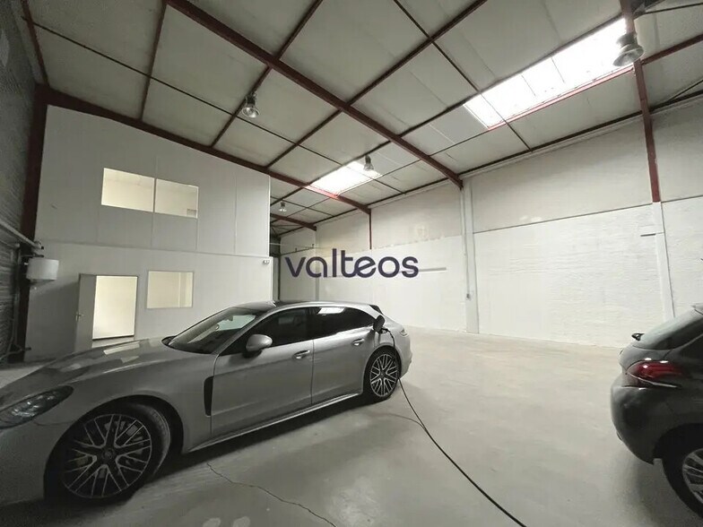 Local d’activités dans Toulouse à louer - Photo intérieure – Image 3 sur 8