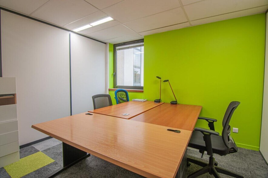 Bureau dans Chatou à louer - Photo intérieure – Image 3 sur 11