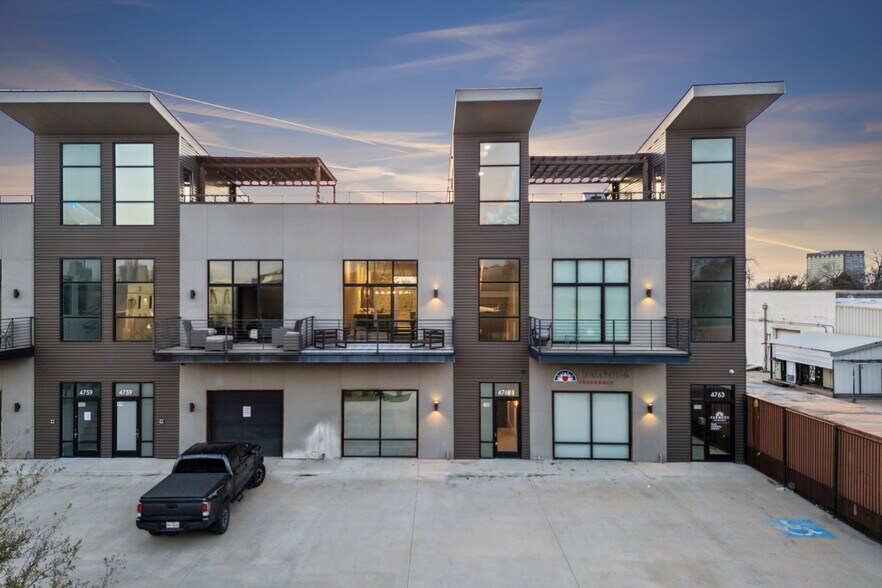 4763 Algiers St, Dallas, TX à vendre - Photo de l’immeuble – Image 3 sur 48
