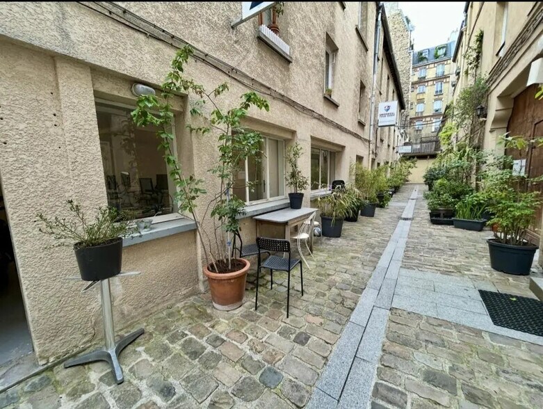 Bureau dans Paris à louer - Photo de l’immeuble – Image 1 sur 5