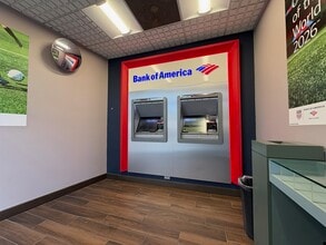 199-215 Essex St, Beverly, MA à louer Photo intérieure– Image 2 sur 4