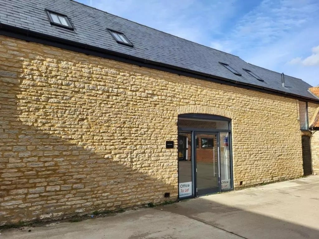 Olney Rd, Yardley Hastings à louer Photo principale– Image 1 sur 18