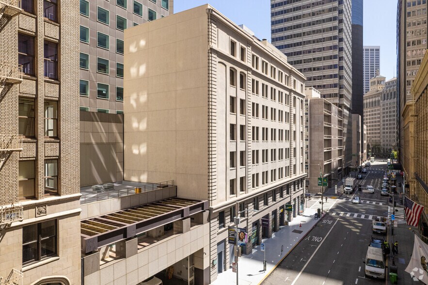 200-216 Pine St, San Francisco, CA à louer - Photo de l’immeuble – Image 2 sur 9