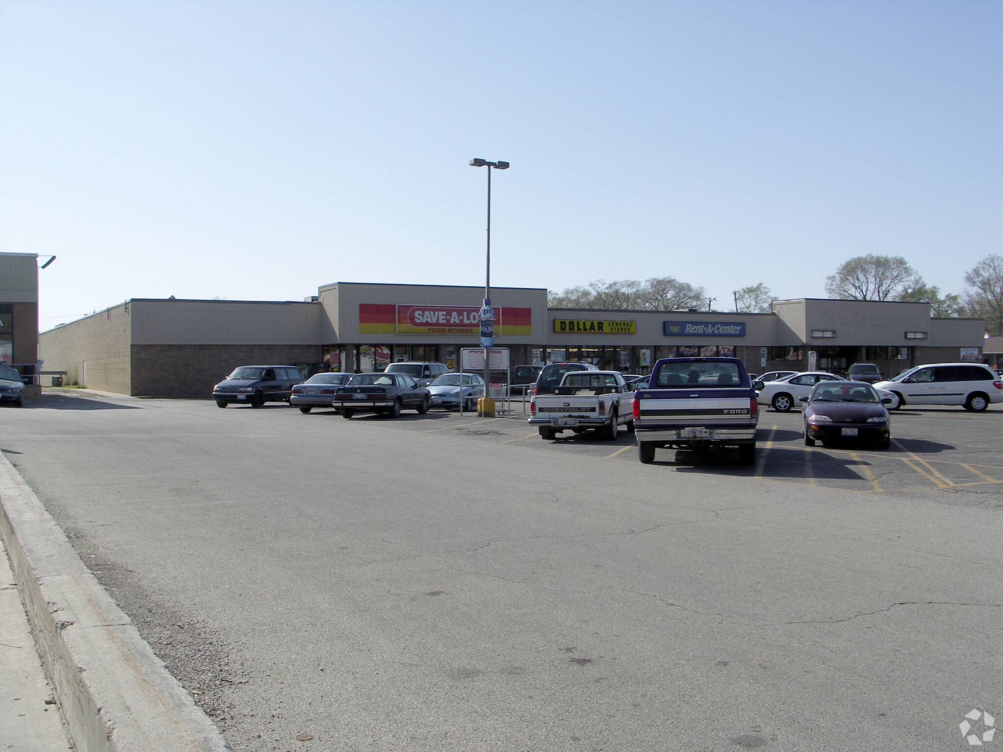 1000-1006 1st Ave, Rock Falls, IL à louer Photo principale– Image 1 sur 7