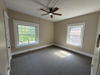Plus de détails pour 2420 Frankfort Ave, Louisville, KY - Bureau à louer