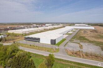 1075 Bd Gérard-Cadieux, Salaberry-de-valleyfield, QC - VUE AÉRIENNE  vue de carte