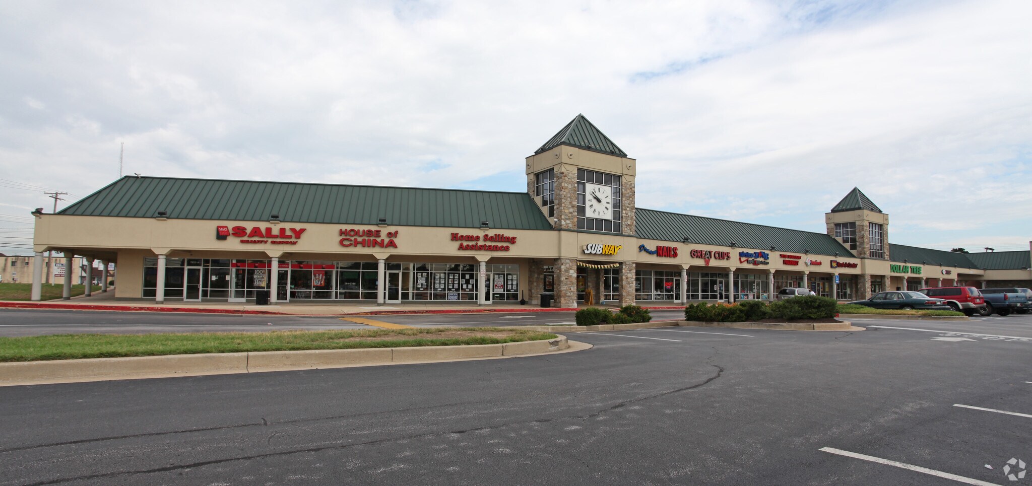 7844 Wise Ave, Dundalk, MD à louer Photo principale– Image 1 sur 6