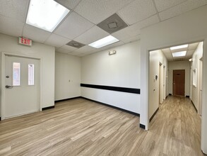 5975 FM 78, San Antonio, TX à louer Photo de l’immeuble– Image 2 sur 20
