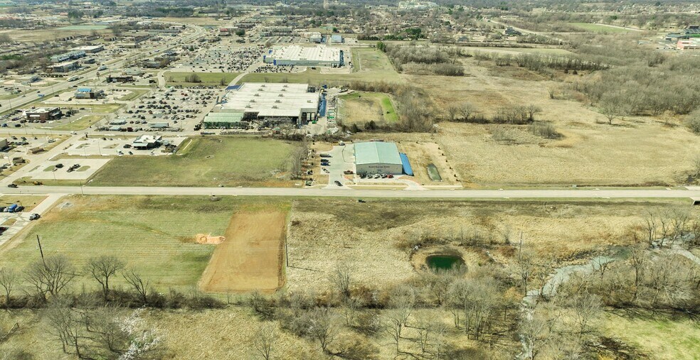 N Simon Sager Ave, Siloam Springs, AR à vendre - Photo de l’immeuble – Image 2 sur 4