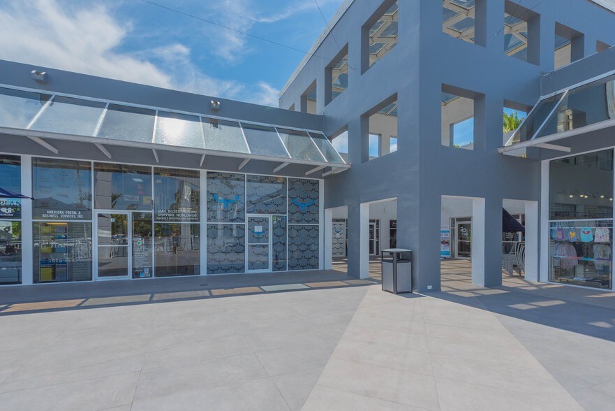 260 Crandon Blvd, Key Biscayne, FL à vendre - Photo de l’immeuble – Image 3 sur 38