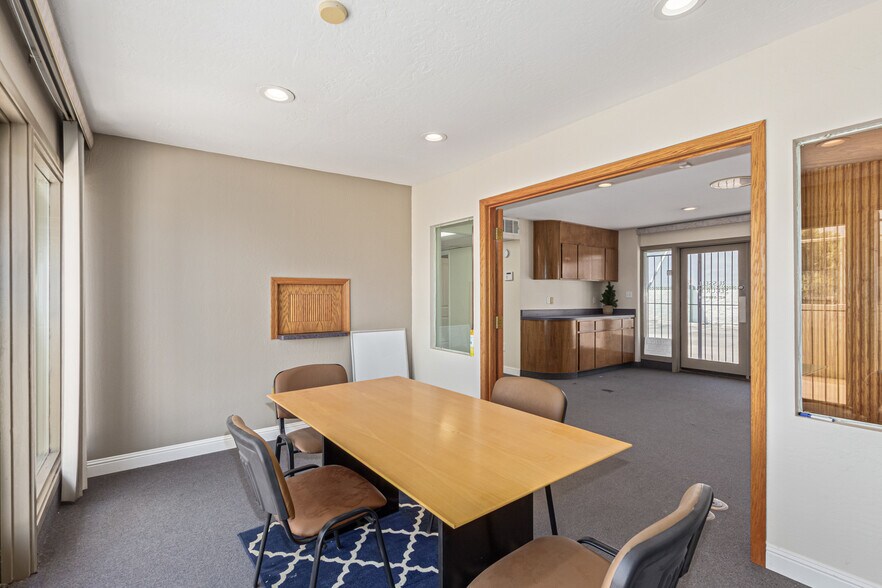 8545 N Black Canyon Hwy, Phoenix, AZ à vendre - Photo de l’immeuble – Image 3 sur 25