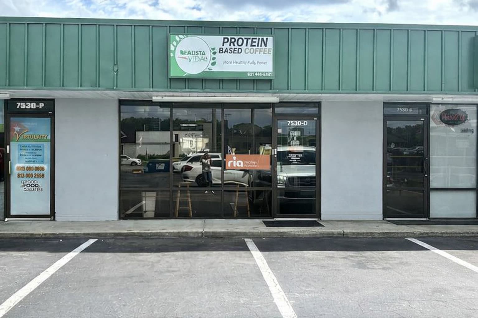 7520 W Waters Ave, Tampa, FL à louer Photo intérieure– Image 1 sur 1