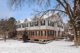 27W130 Roosevelt Rd, Winfield, IL à vendre Photo de l’immeuble– Image 2 sur 13