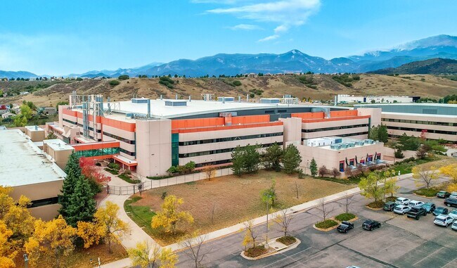 Plus de détails pour 1615 Garden of the Gods Rd, Colorado Springs, CO - Industriel/Logistique à vendre
