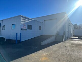 Plus de détails pour 25 Oakdale Ave, Johnston, RI - Industriel/Logistique à louer