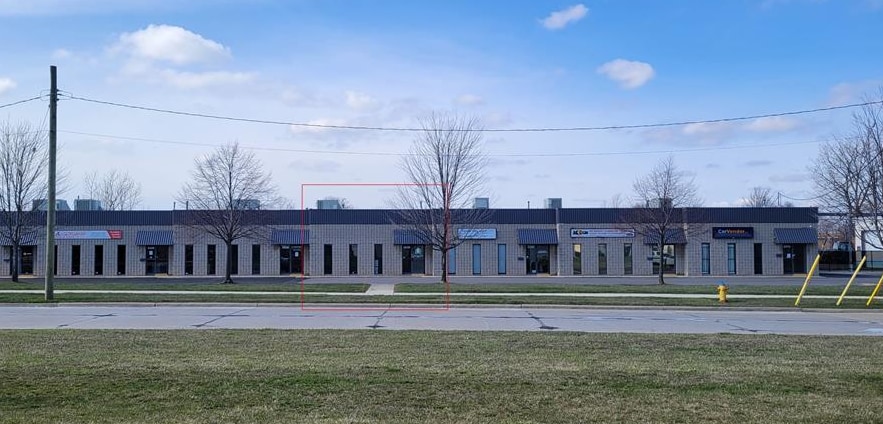 6210-6270 Hawthorne Dr, Windsor, ON à louer Photo principale– Image 1 sur 6