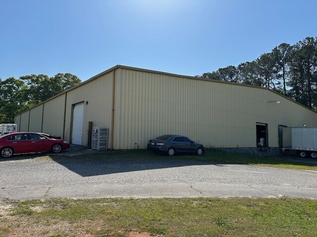 3303 N Industrial Dr, Simpsonville, SC à louer - Photo de l’immeuble – Image 2 sur 4