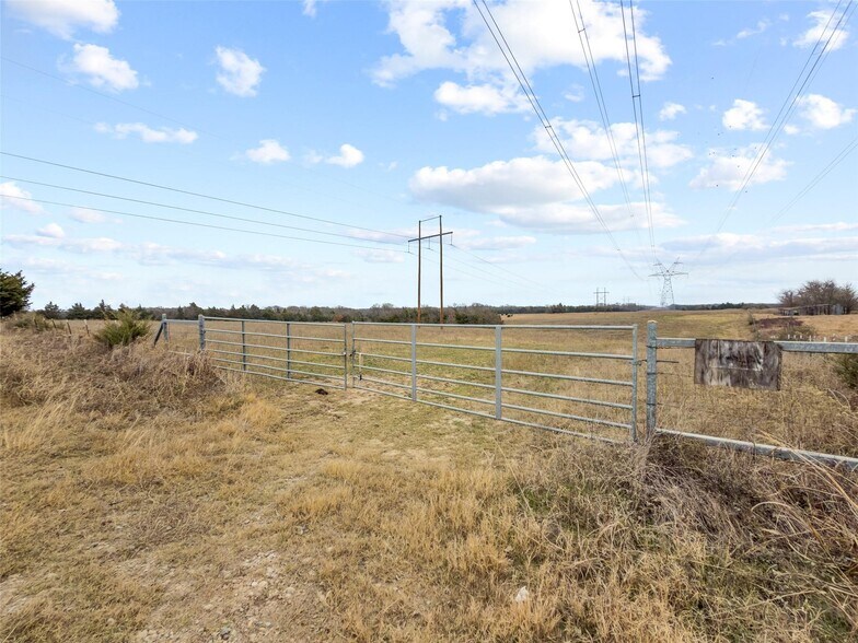 Tracts 1, 2, 3 County Road 1255, Savoy portefeuille de 1 biens à vendre sur LoopNet.fr - Aérien – Image 3 sur 30