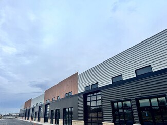 Plus de détails pour 4273 Perry Worth Rd, Whitestown, IN - Local d'activités à louer