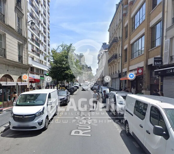 Local commercial dans Paris à louer - Photo de l’immeuble – Image 1 sur 2
