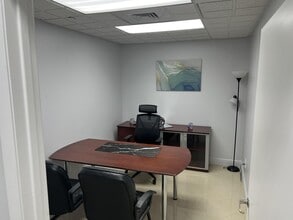2801 Greene St, Hollywood, FL à louer Photo intérieure– Image 2 sur 2