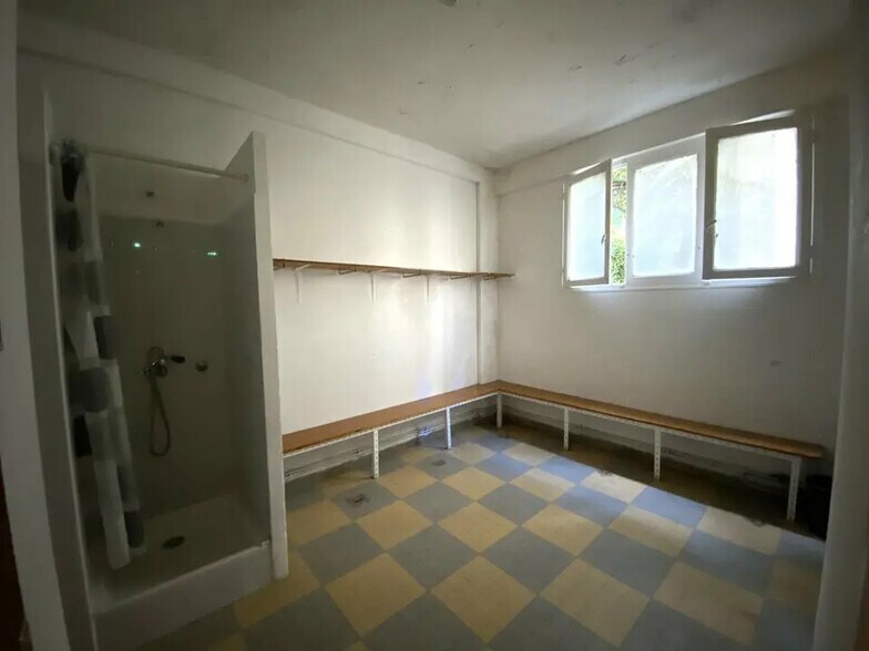 Local commercial dans Nice à louer - Photo de l’immeuble – Image 3 sur 4