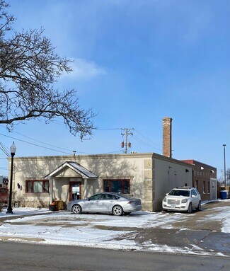 Plus de détails pour 703 Childs St, Wheaton, IL - Local commercial à vendre
