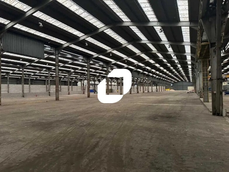 Industriel/Logistique dans Woippy à vendre - Photo de l’immeuble – Image 2 sur 4