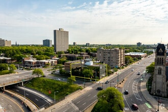 965 E Jefferson Ave, Detroit, MI - VUE AÉRIENNE vue de carte - Image1