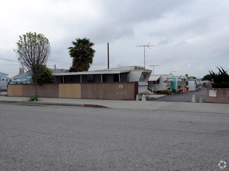 1436 W 130th St, Gardena, CA à vendre - Photo principale – Image 1 sur 2