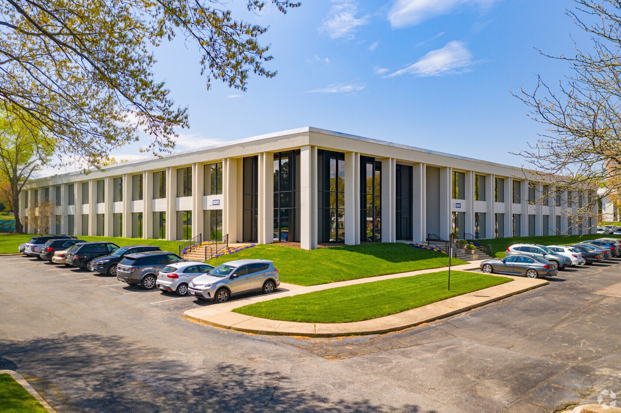8001 Franklin Farms Dr, Richmond, VA à louer Photo principale– Image 1 sur 7