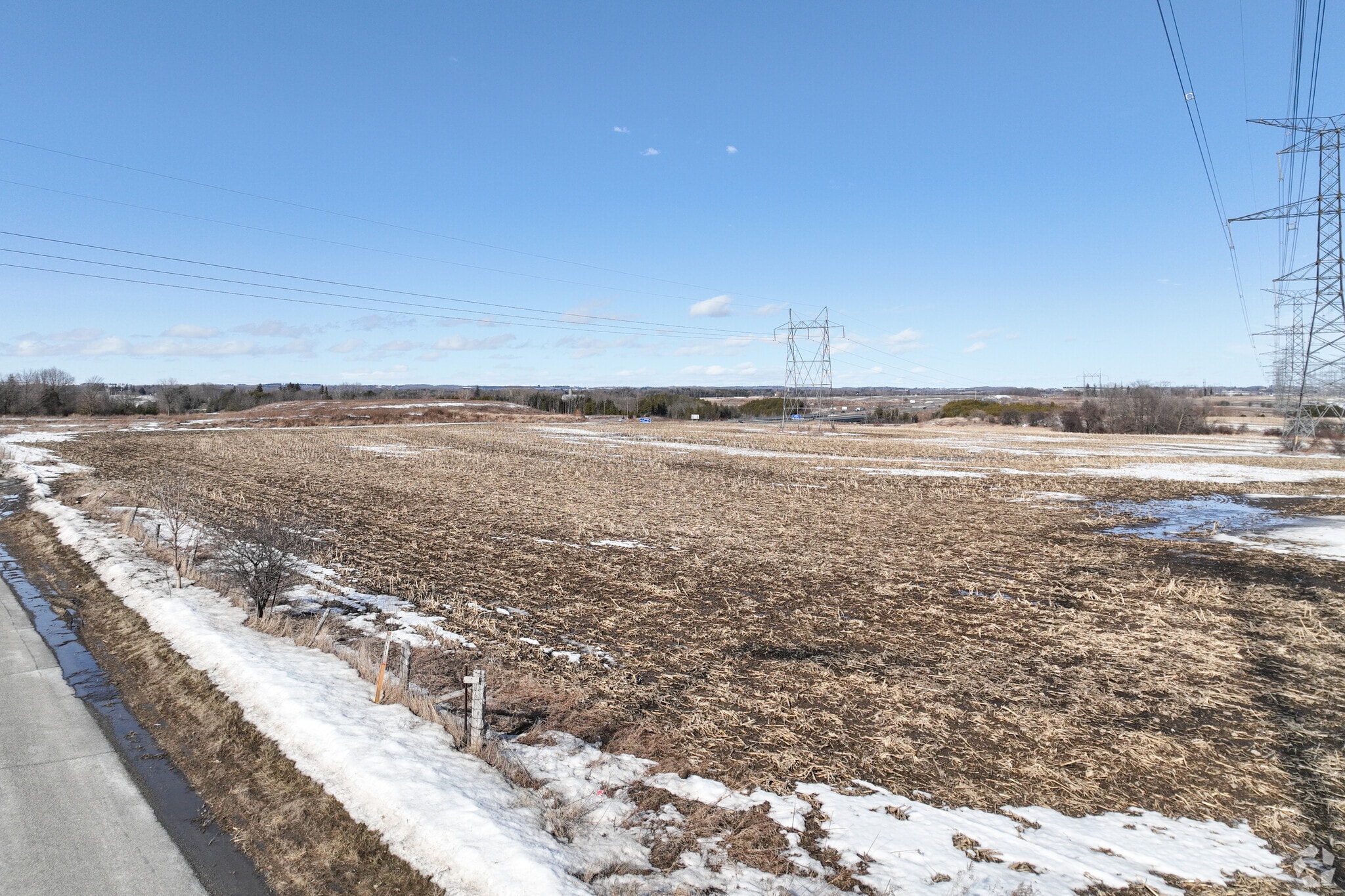 5515 Garrard Rd, Whitby, ON à louer Photo principale– Image 1 sur 4